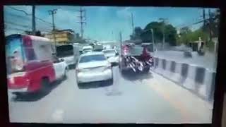 Nger ra'k minggir tabrak