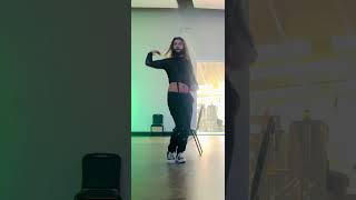 Kim Petras - Claws Chair Dance Choreography