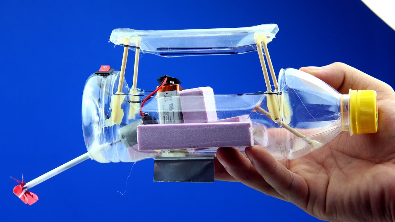 build a robot boat using water bottles: 5 steps