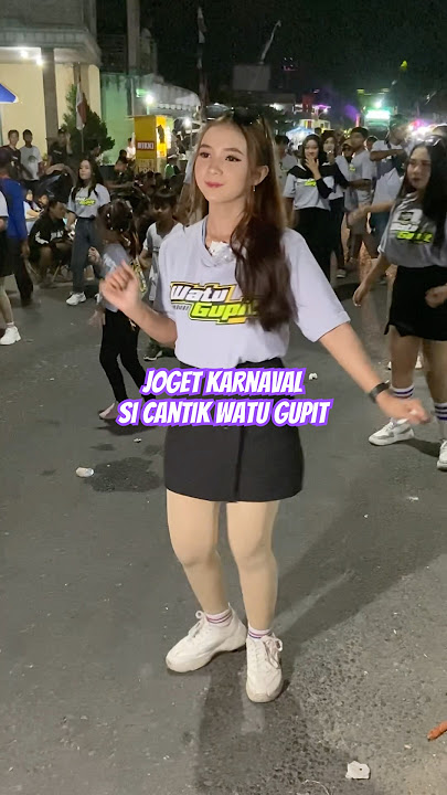 Joget karnaval cewek cantik pemuda watu gupit karnaval gamping