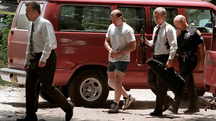 World's Wildest Police Videos - Hank Earl Carr