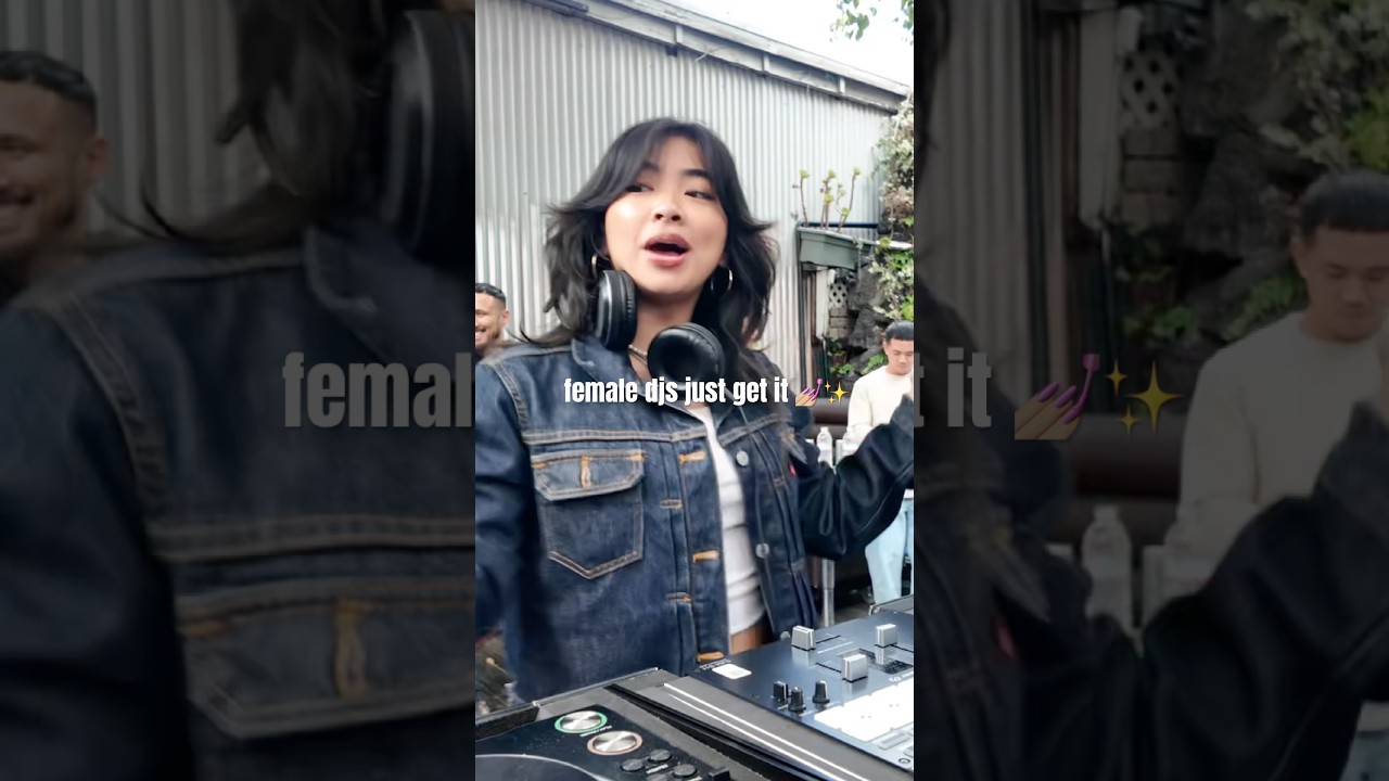 JAZZ.FM brought the vibes to our COZY GIRLS day party in SF💕