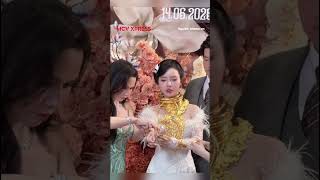 Đám hỏi nặng nhất miền Tây, khi sính lễ tràn ngập vàng trĩu cả cổ | MCV Xpress