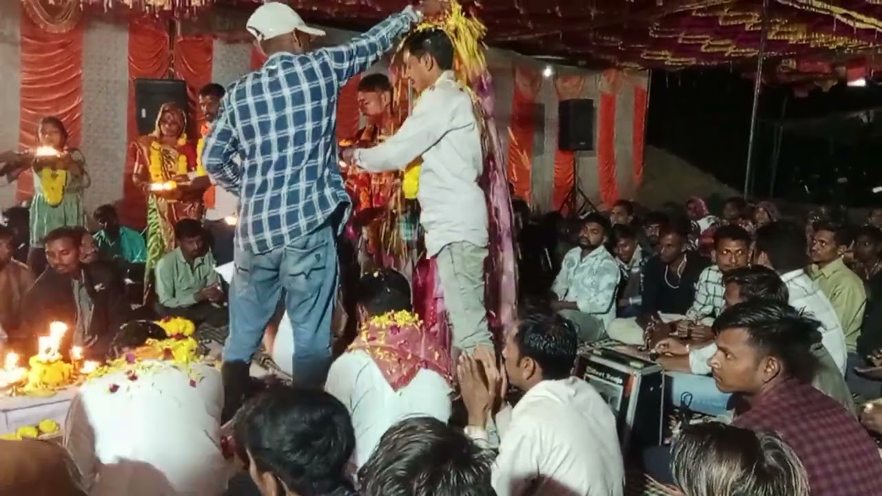 પર્વત મહારાજ aarti ni foll moj karvi at malmuhdi S r rathva17