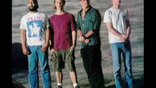 Video thumbnail of "Soundgarden - Gun"