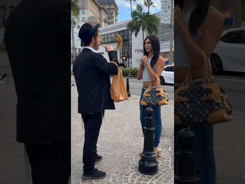 Chabad Rebbe Blowing Shofar For A Non Jewish Woman