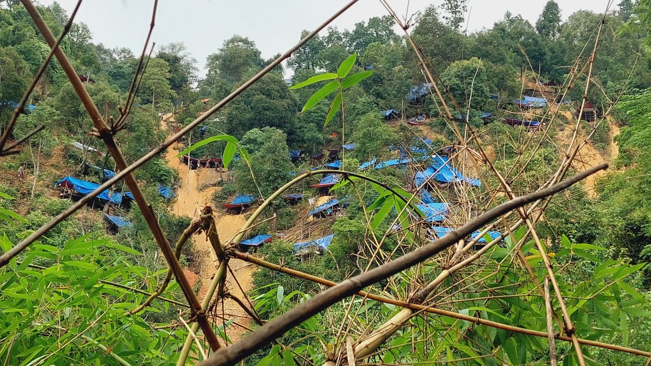 Tham pem txog 4 txiv tub Hmoob raug av kub ntxub nyob Xeev khuam. 28/7/2025