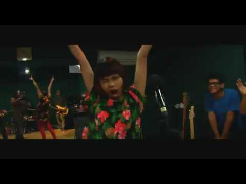 Video Menulis Lagu Cinta