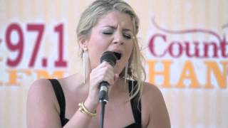 Watch Lauren Alaina My Kinda People video