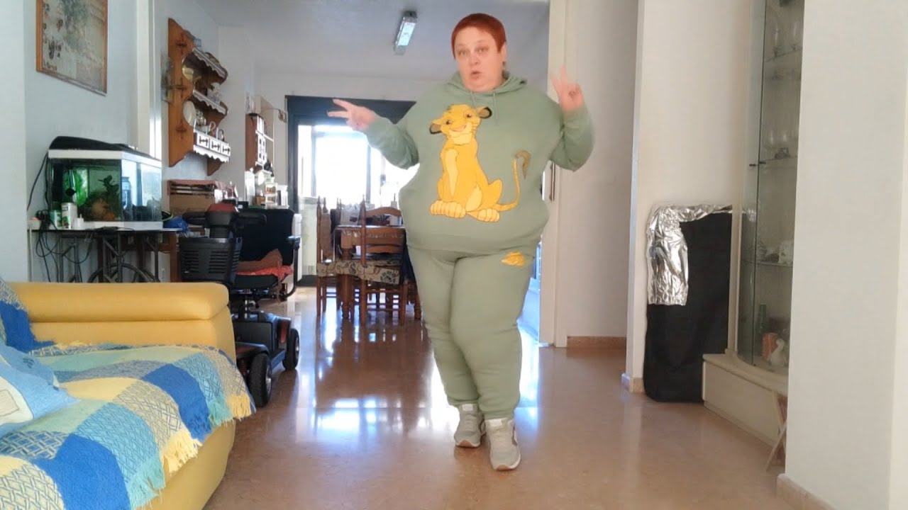 Как же ЭТО бесит! Скоро выгонят? ПРИМЕРКА нового костюма!