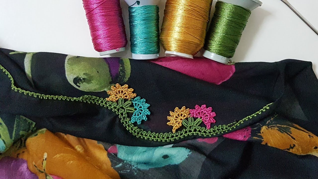 Güzel Anlaşan Yanyana iki Elti Tığ Oyası Yapımı