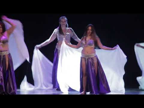 Bellydance. Meyanse con