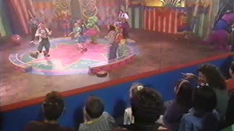 Super Singing Circus (2001 Version) Part 15
