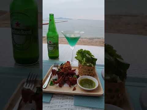 Seaside Chill #Surf&Turf Beach Club & Restaurant Pattaya