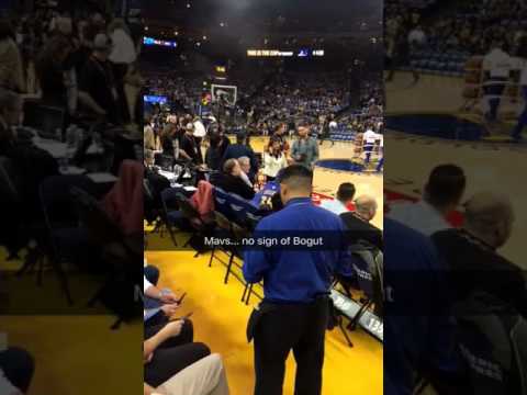 Tunnel run, intros, warmups from Warriors (28-5) vs Dallas Mavericks [Snapchat: "letsgowarriors"] - Tunnel run, intros, warmups from Warriors (28-5) vs Dallas Mavericks [Snapchat: "letsgowarriors"]