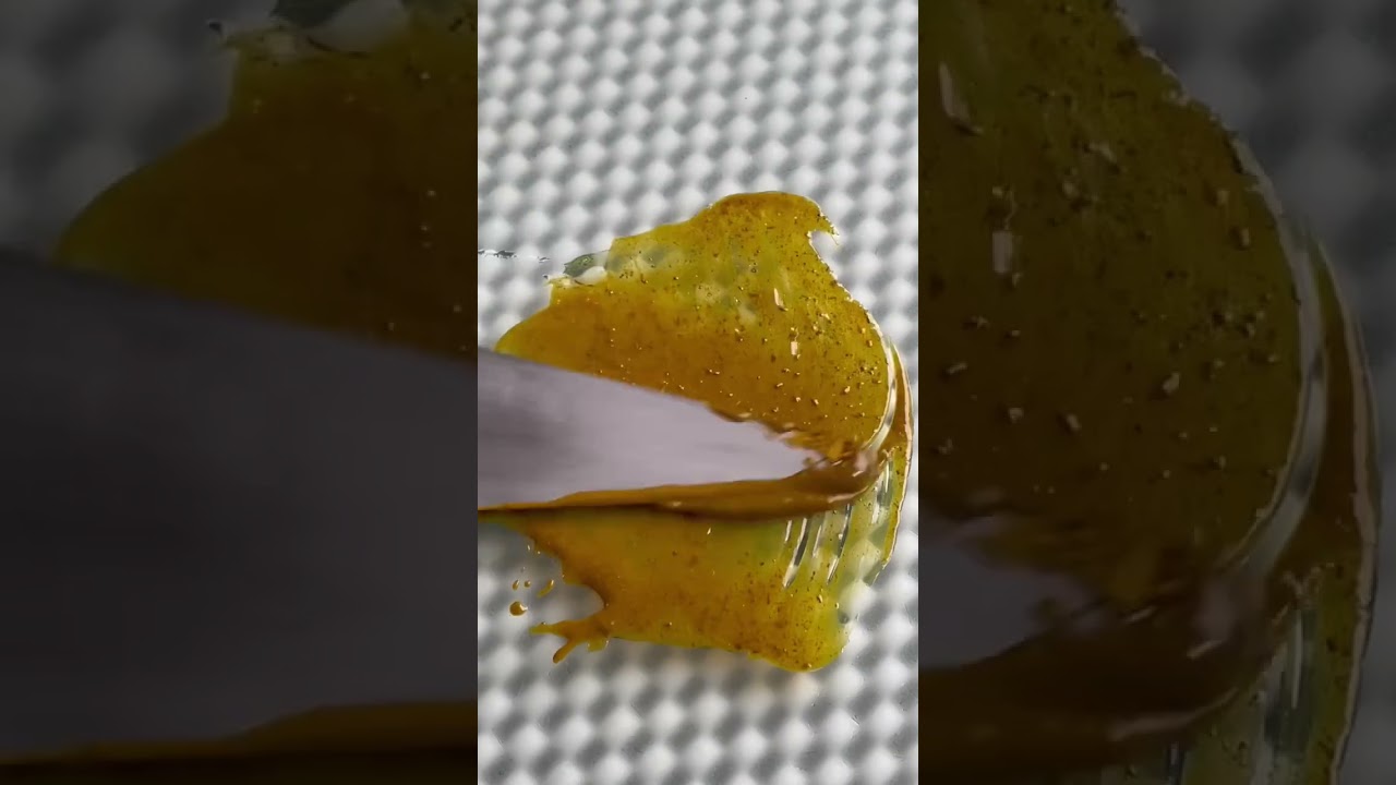 Indian yellow, aka dried cows urine. Full post in now posted on my channel! 💛