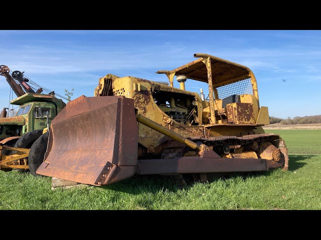 Allis-Chalmers HD-16 Dozer Walkaround - Let's See What Stories It