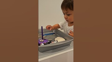 #knowledgecrate sensory bin #learningthroughplay #penguins
