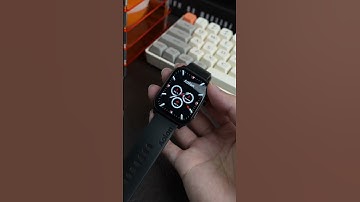 Curve 3 Display in Motion: Bright, Fluid, Clear