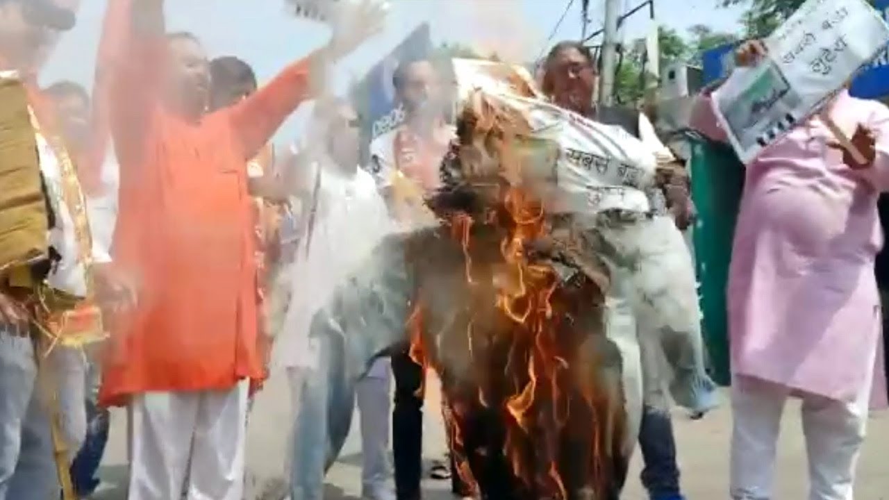 Shiv Sena Protests Against Installation Of Smart Meters YouTube