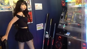 Emiru Tries DDR in Japan