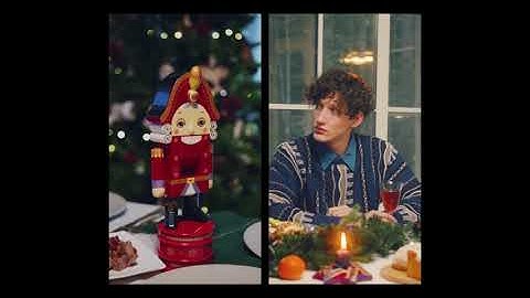 Christmas Magic Seamless Transitions | Motion Graphics