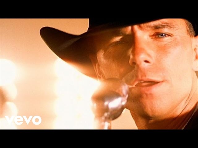 KENNY CHESNEY - BIG STAR