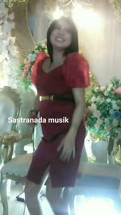 Goyang hot mbak Santika,#viral #trending #whatsappstatus
