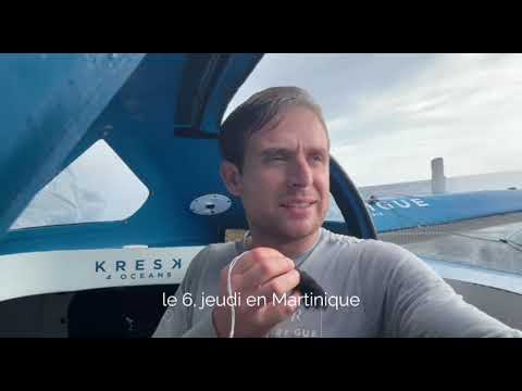 ⁣Un gros débriefing météo/ stratégie/ parcours avec Tom Laperche 🌊💙🤓