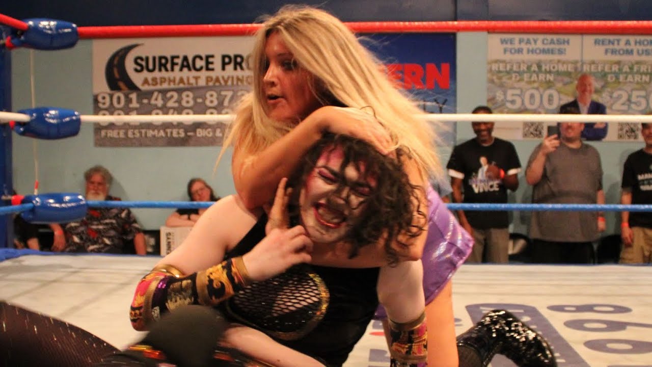 Диана Тейлор (ч) против Nixi XS | МАТЧ «В ОГНЕ» | MEMPHIS WRESTLING