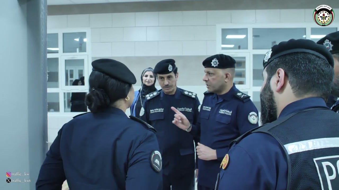 معالي النائب الأول لرئيس مجلس الوزراء ووزير الداخلية يتفقد الحالة الأمنية لمقر الشعائر الدينية