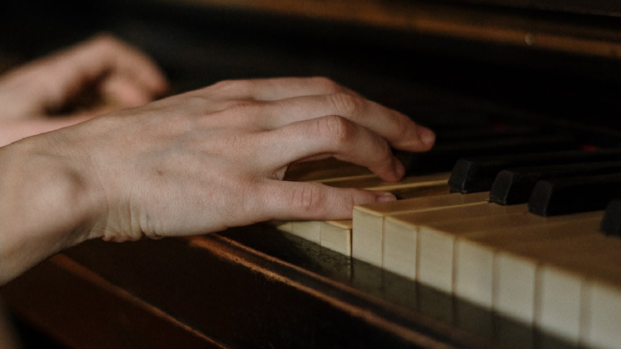 What If I Never Know You? (lyric video) by Bob Birthisel bekijken op YouTube What If I Never Know You? (lyric video) by Bob Birthisel bekijken op YouTube