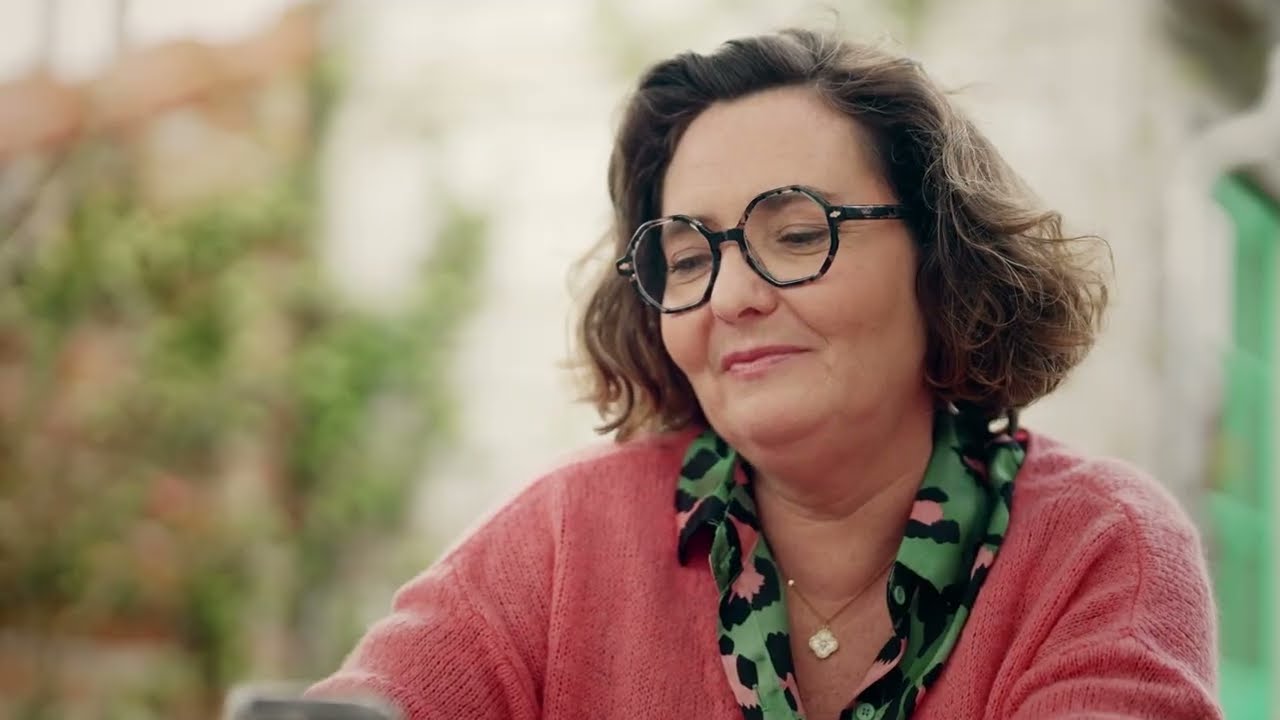 Direct Assurance - En quoi puis-je vous aider ? - Marie-Laure - 30 s - Publicité