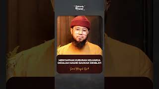 MENYIAPKAN KUBURAN KELUARGA DIDALAM MASJID BAHKAN DIKIBLAT!