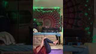 Sacral chakra and essential oils