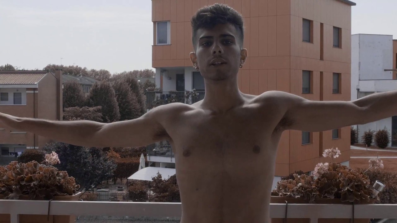 LeadMan - Via Fogazzaro lovers (prod. Gion Cooper)