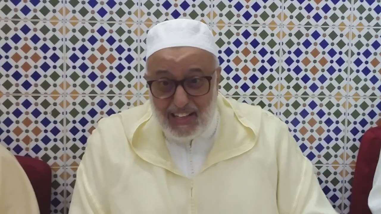 ماهي الشفاعة النبوية و هل تتعدد و ما علاقتها بالمقام المحمود و هل هما شيء واحد ؟