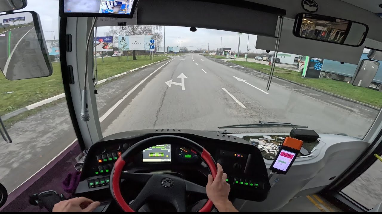 За кермом автобуса ELECTRON - зроблено в Україні 