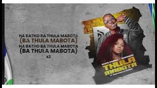 Ntate Stunna & Makhadzi Entertainment - THULA MABOTA ft DeejayZaca & Scutum (Official Lyrics Video)