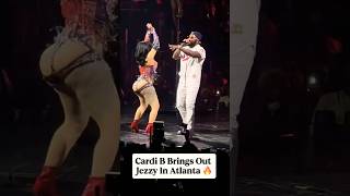 Cardi B Brings Out Jezzy in Atlanta... The Crowd Went CRAZY!!🔥