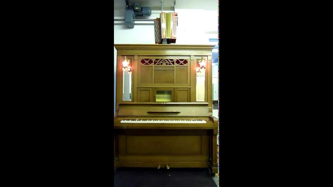 Guarda Hupfeld Helios Orchestrion, Potpourri aus "Faust" su YouTube Guarda Hupfeld Helios Orchestrion, Potpourri aus "Faust" su YouTube