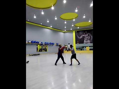 تدريب الكابتن جواد بلاتينيوم جيم حائل 