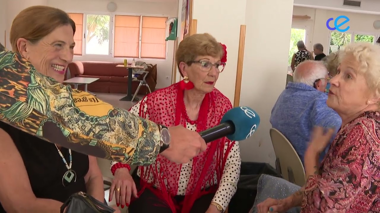 El Centro Social de Mayores celebra el Día de la Madre