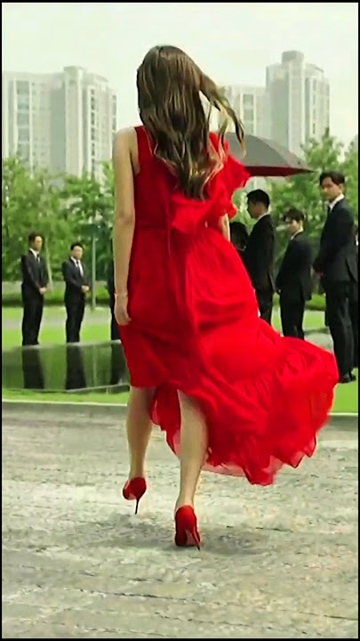 Girl Attitude entry 😈 #shorts #kdrama #Graceful family