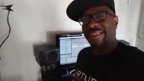 Behind The Boardz - M-Audio Code 49 Review