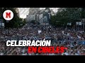 La afición del Real Madrid celebra el título de Laliga en CIBELES, en directo image