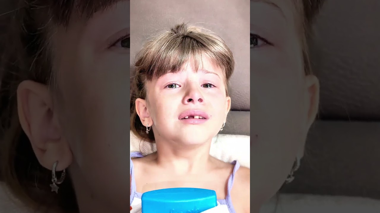 Aurora ha preso la BOCCA-MANI-PIEDI! #capitandadeaurora #shorts