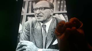 Horacio the handsnake - Dennis Gabor