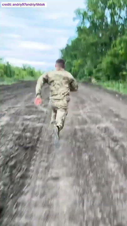 Diffusing unexploded bomb #shorts #video #viral #bomb