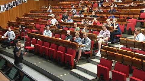 Functional Renormalisation Group approach to the continuum limit of Group Field Theories